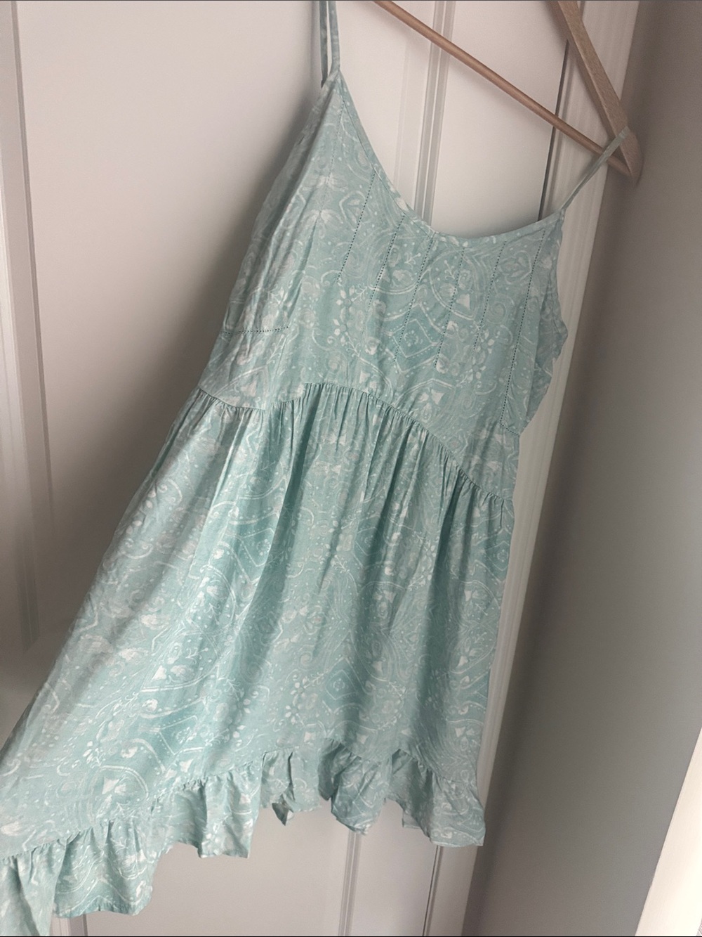 Simply Noelle Mint Paisley Ruffle Sundress size L/XL